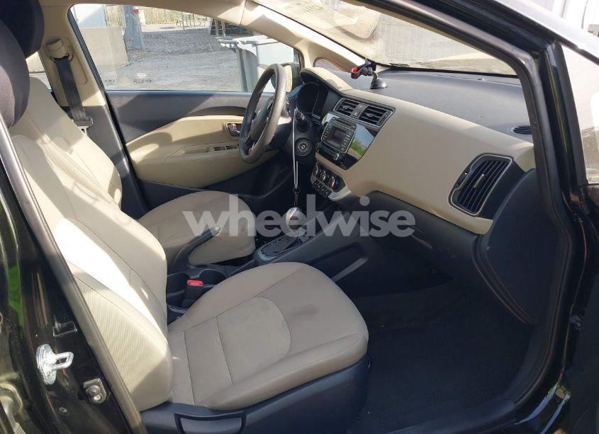 Photo 5 of 2016 Kia Rio LX (VIN KNADM4A39G6531465)