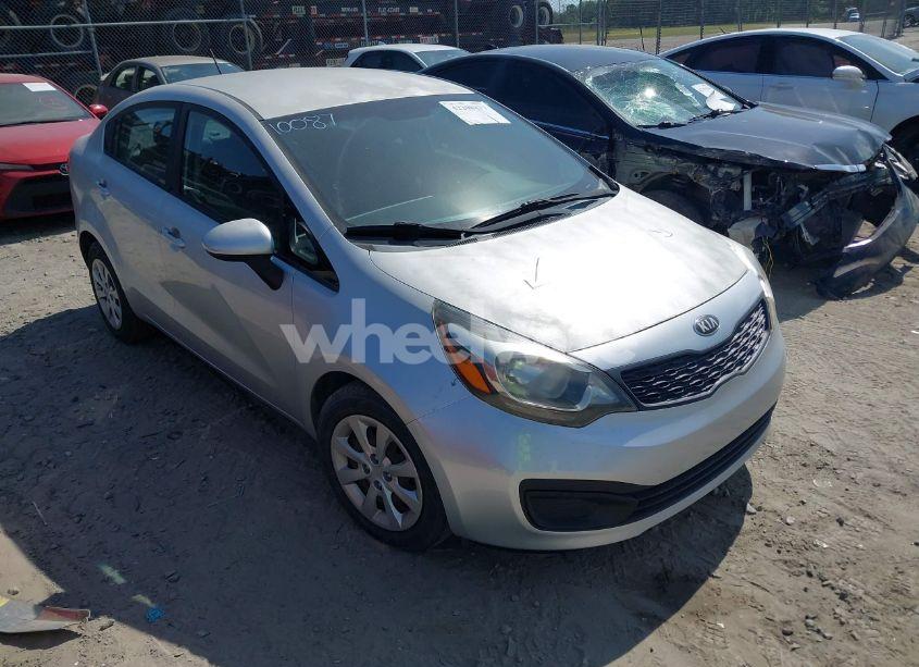2015 Kia Rio LX (VIN KNADM4A3XF6442356) main photo