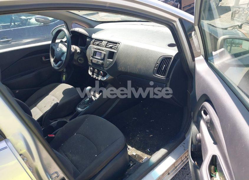 Photo 5 of 2013 Kia Rio LX (VIN KNADM5A33D6307061)