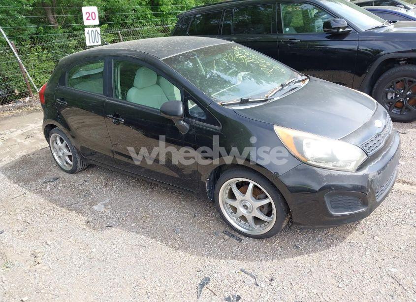 2013 Kia Rio LX (VIN KNADM5A34D6134425) main photo