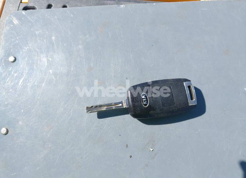 Photo 11 of 2016 Kia Rio LX (VIN KNADM5A34G6569577)