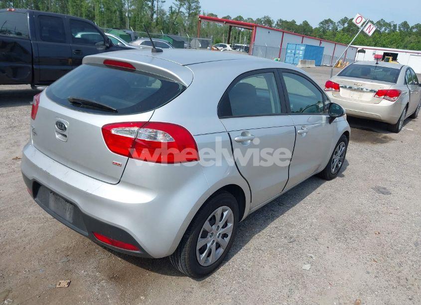 Photo 4 of 2013 Kia Rio LX (VIN KNADM5A35D6106536)