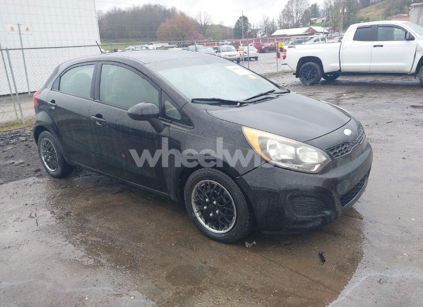 2013 Kia Rio LX (VIN KNADM5A35D6224764) main photo