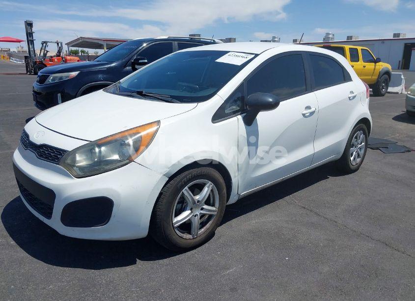 Photo 6 of 2013 Kia Rio LX (VIN KNADM5A35D6241015)