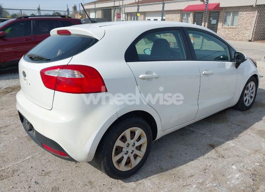 Photo 4 of 2012 Kia Rio5 LX (VIN KNADM5A37C6016142)