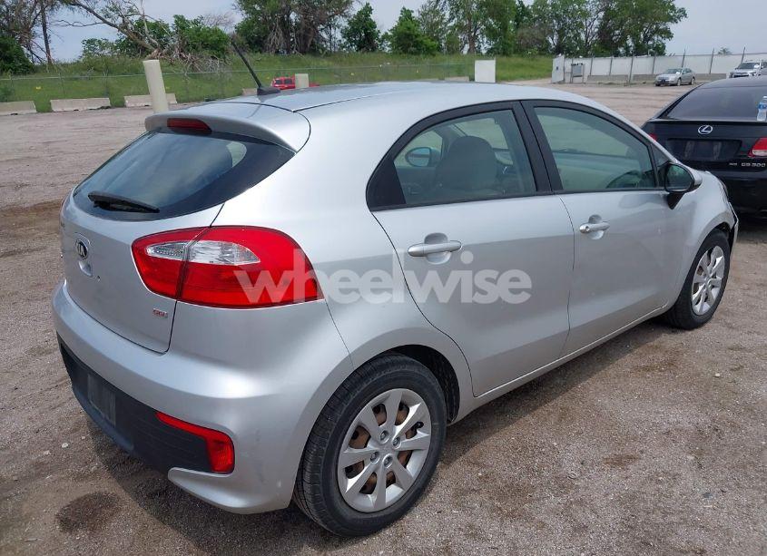 Photo 4 of 2016 Kia Rio LX (VIN KNADM5A37G6621574)