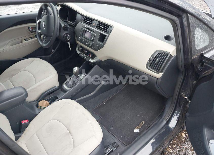 Photo 5 of 2013 Kia Rio EX (VIN KNADN4A31D6215437)
