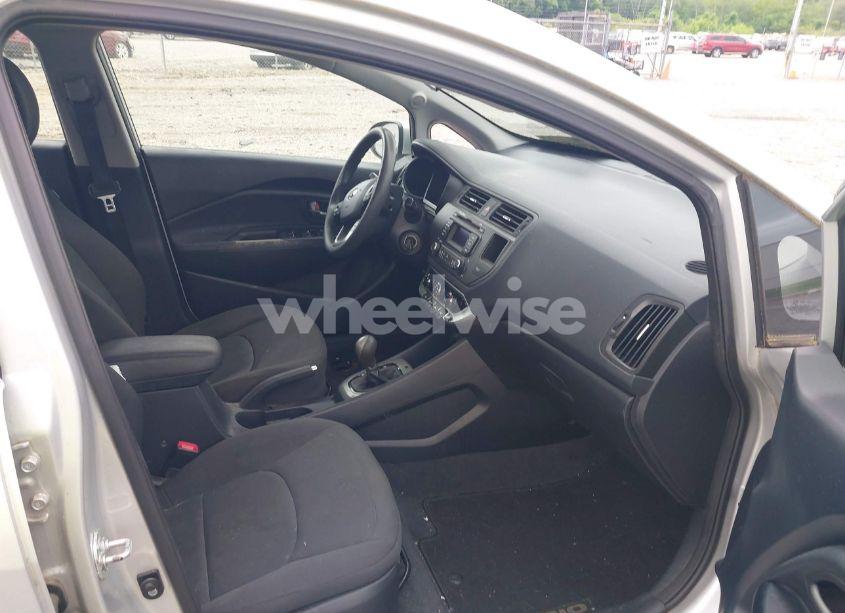 Photo 5 of 2013 Kia Rio EX (VIN KNADN4A32D6310234)