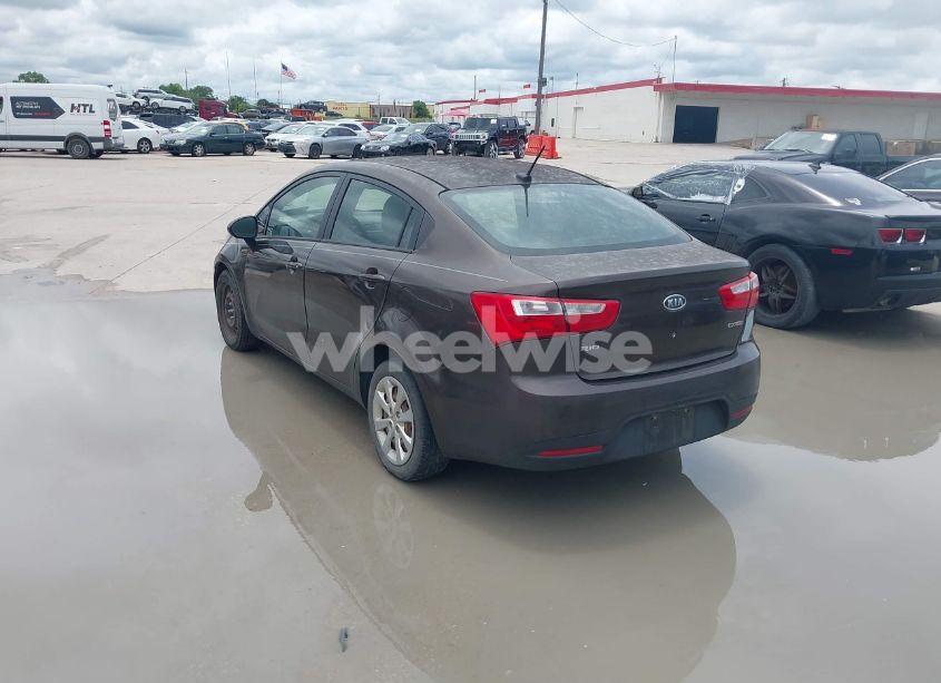 Photo 3 of 2013 Kia Rio EX (VIN KNADN4A33D6125111)