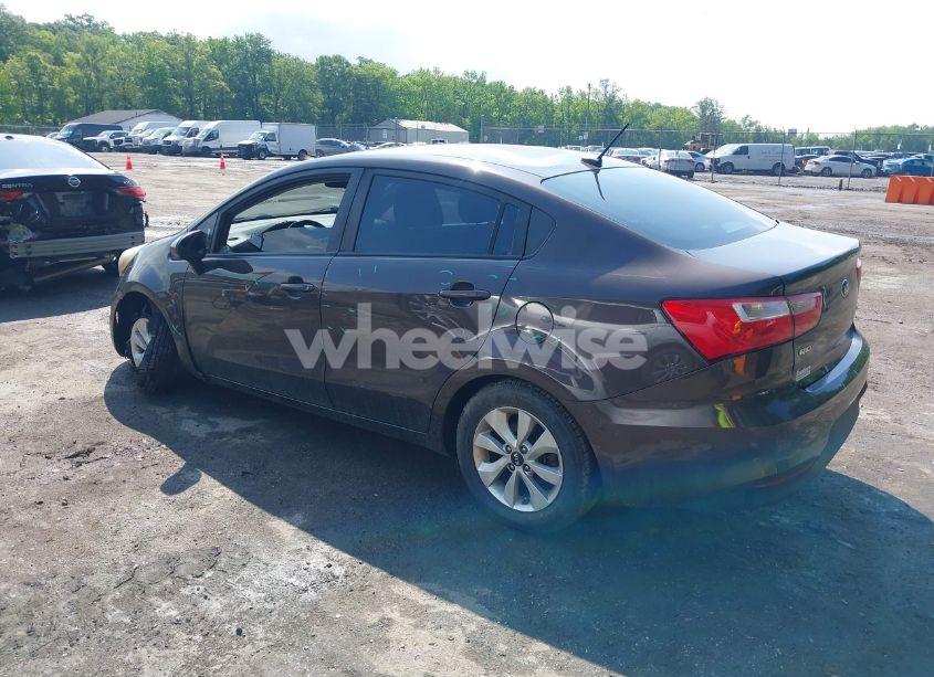 Photo 3 of 2016 Kia Rio EX (VIN KNADN4A37G6633974)