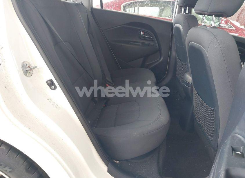 Photo 8 of 2014 Kia Rio EX (VIN KNADN4A38E6339206)