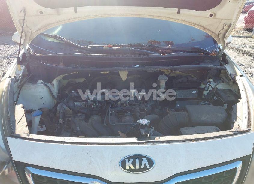 Photo 10 of 2015 Kia Rio EX (VIN KNADN4A38F6446595)