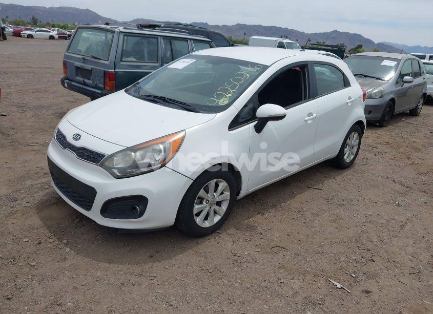 Photo 2 of 2012 Kia Rio5 EX (VIN KNADN5A31C6036531)