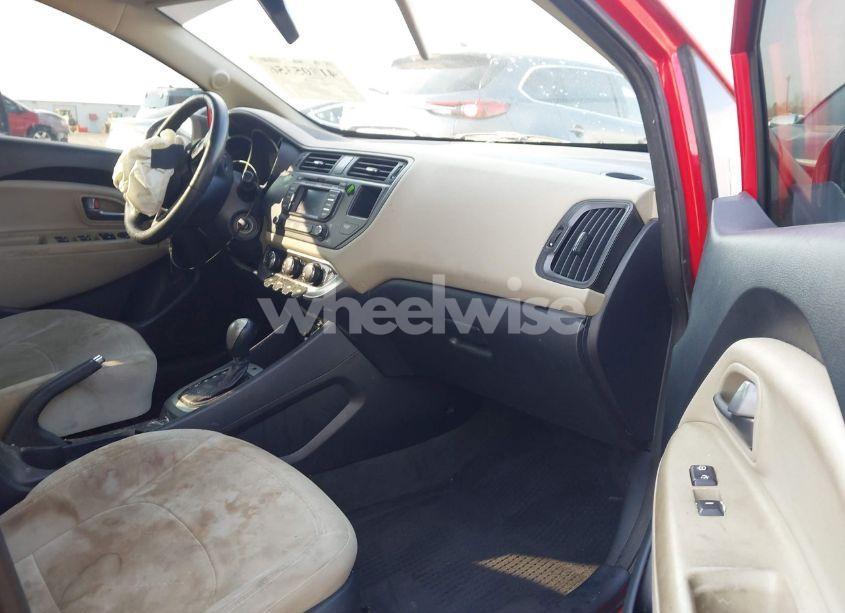 Photo 5 of 2012 Kia Rio5 EX (VIN KNADN5A33C6068493)