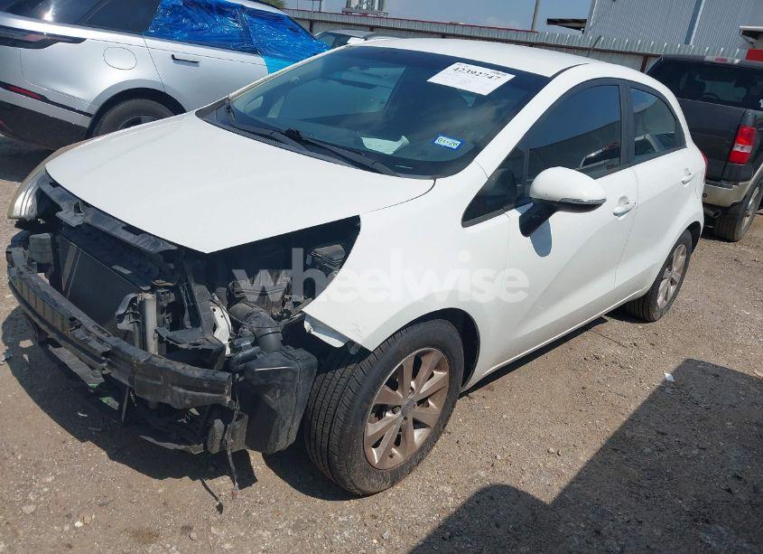 Photo 2 of 2013 Kia Rio EX (VIN KNADN5A39D6208807)