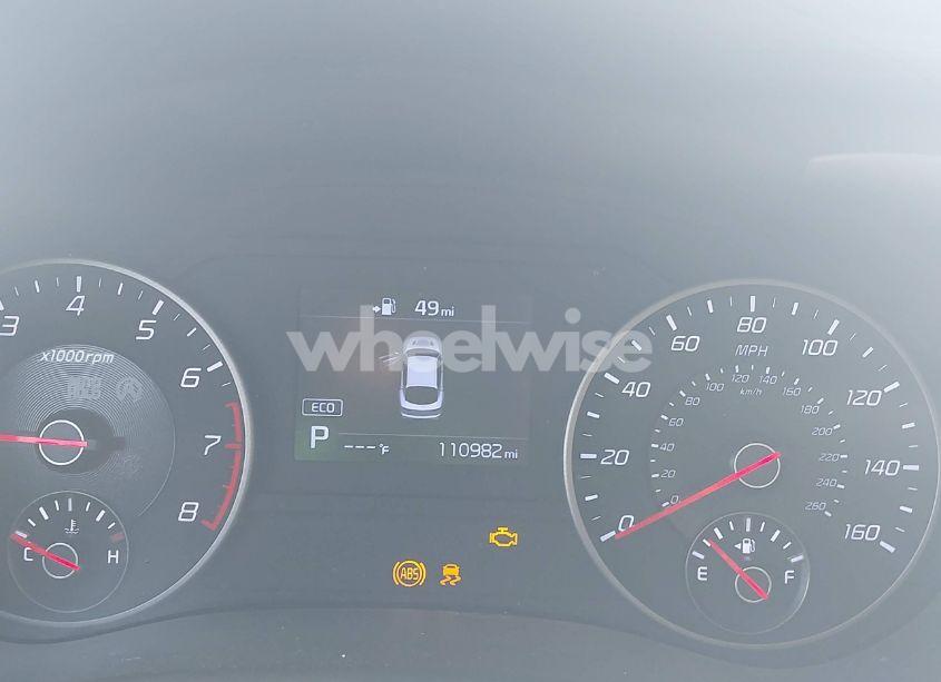 Photo 15 of 2018 Kia Stinger (VIN KNAE15LA1J6012819)