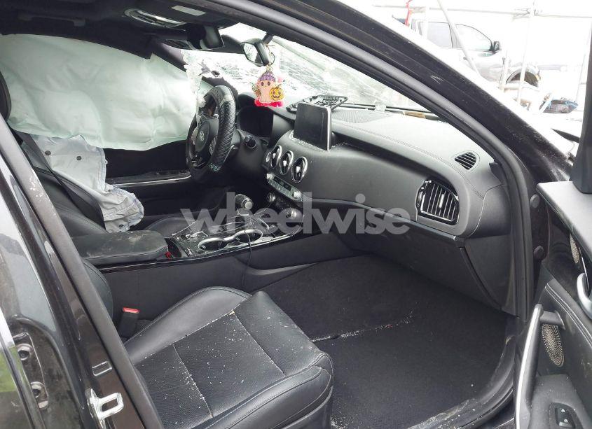 Photo 5 of 2021 Kia Stinger GT-LINE (VIN KNAE15LA1M6088643)