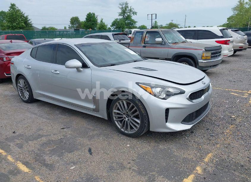 2018 Kia Stinger (VIN KNAE15LA2J6026048) main photo