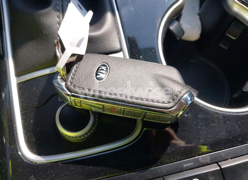 Photo 11 of 2020 Kia Stinger GT-LINE (VIN KNAE15LA2L6080727)