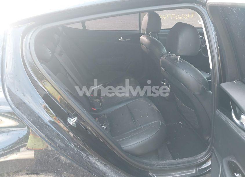 Photo 8 of 2018 Kia Stinger (VIN KNAE15LA6J6032404)