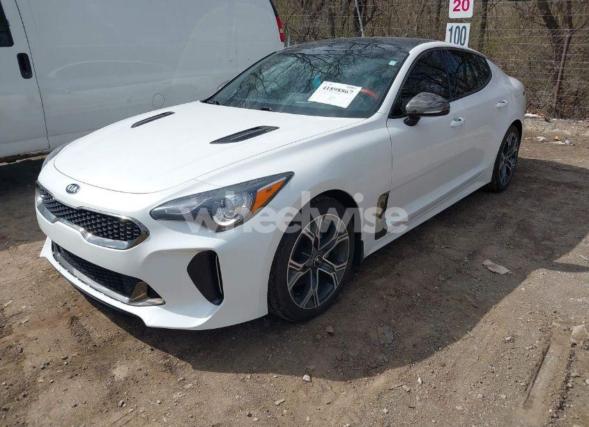 Photo 2 of 2020 Kia Stinger GT-LINE (VIN KNAE15LA6L6082707)