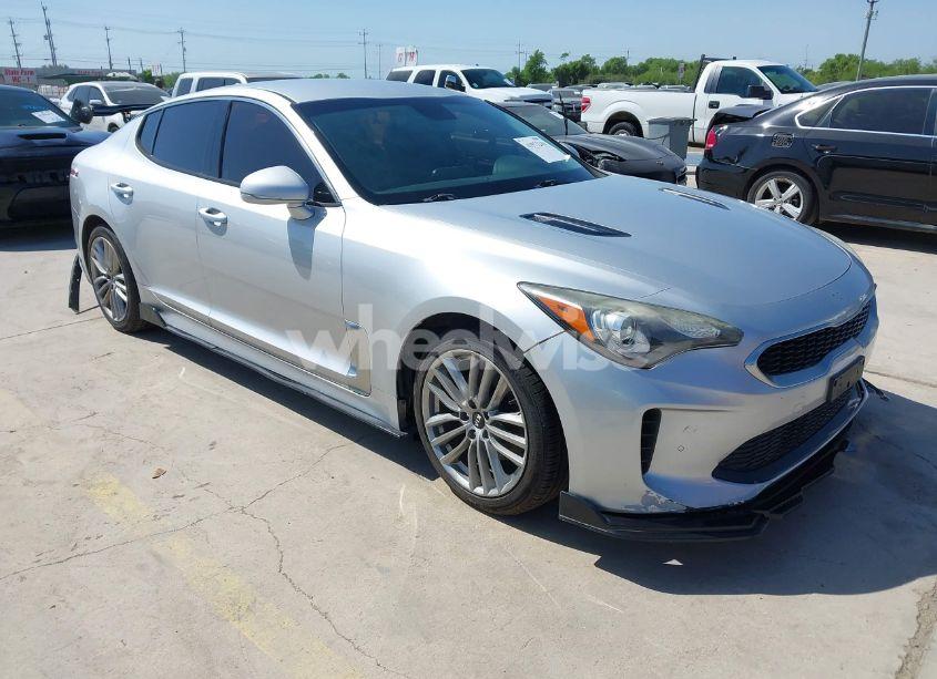 2018 Kia Stinger (VIN KNAE15LA8J6033022) main photo