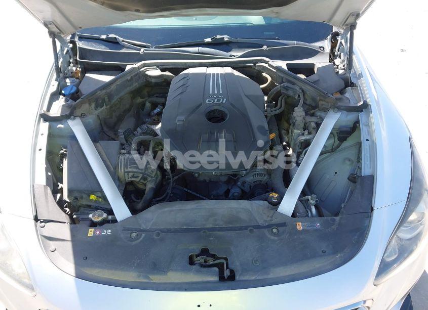 Photo 10 of 2018 Kia Stinger (VIN KNAE15LA8J6033022)