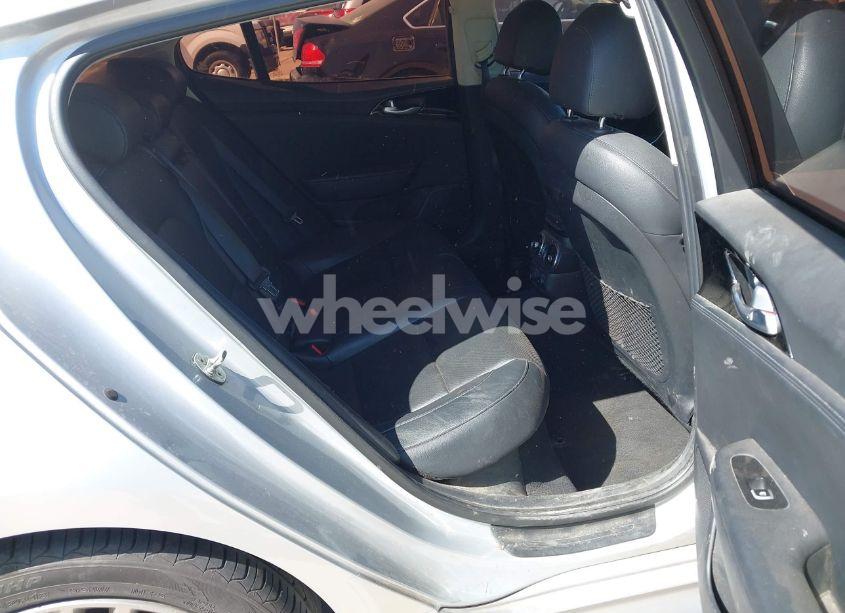 Photo 8 of 2018 Kia Stinger (VIN KNAE15LA8J6033022)