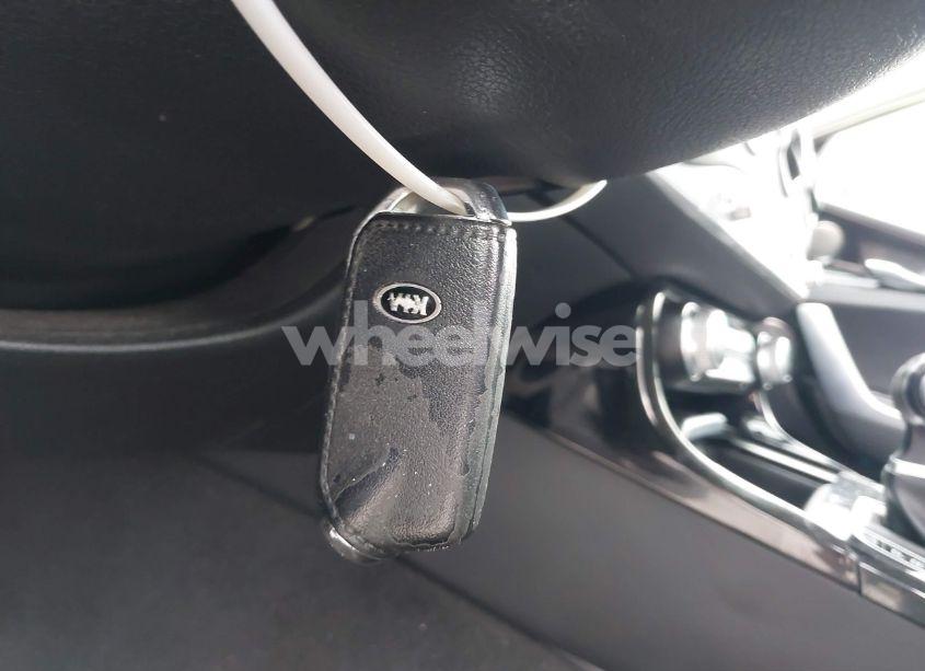 Photo 11 of 2018 Kia Stinger PREMIUM (VIN KNAE25LA5J6015316)