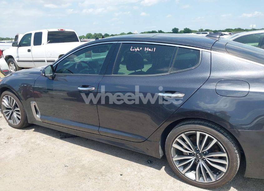 Photo 14 of 2019 Kia Stinger PREMIUM (VIN KNAE25LA9K6056243)