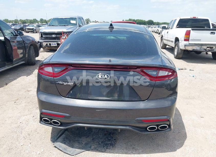 Photo 16 of 2019 Kia Stinger PREMIUM (VIN KNAE25LA9K6056243)