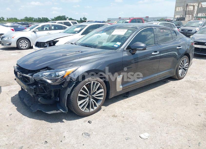 Photo 2 of 2019 Kia Stinger PREMIUM (VIN KNAE25LA9K6056243)