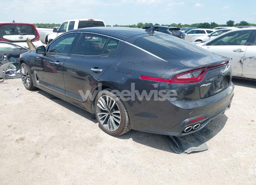 Photo 3 of 2019 Kia Stinger PREMIUM (VIN KNAE25LA9K6056243)