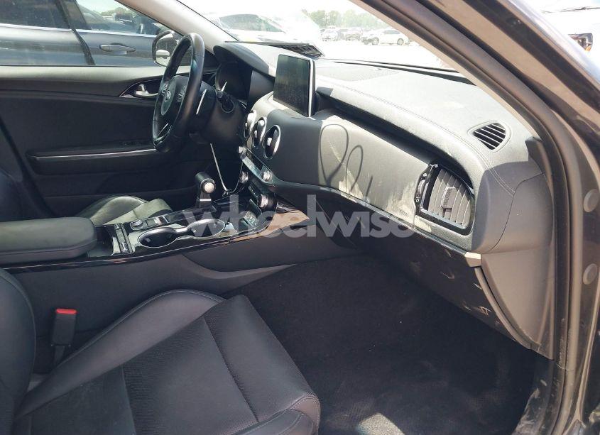 Photo 5 of 2019 Kia Stinger PREMIUM (VIN KNAE25LA9K6056243)