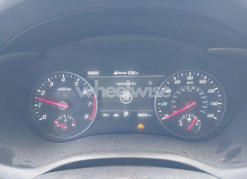 Photo 7 of 2018 Kia Stinger PREMIUM (VIN KNAE25LAXJ6014856)