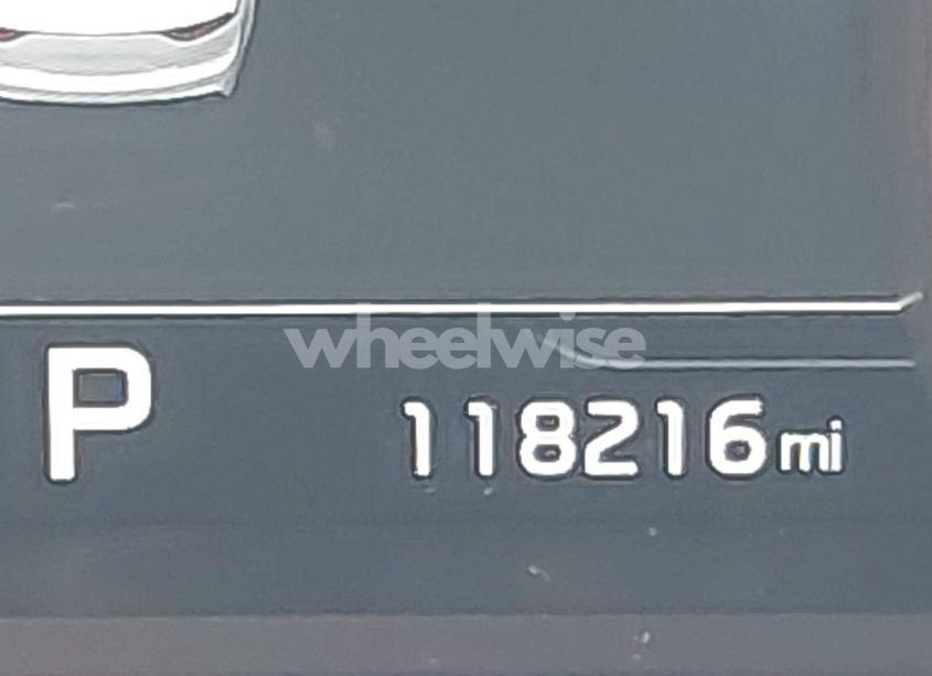 Photo 16 of 2018 Kia Stinger PREMIUM (VIN KNAE25LAXJ6015022)