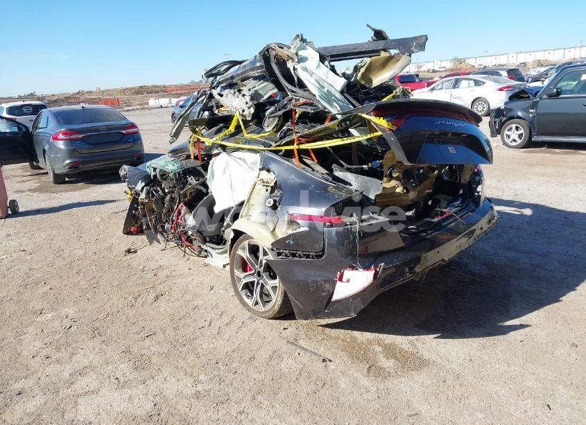 Photo 3 of 2020 Kia Stinger GT (VIN KNAE35LC5L6078451)