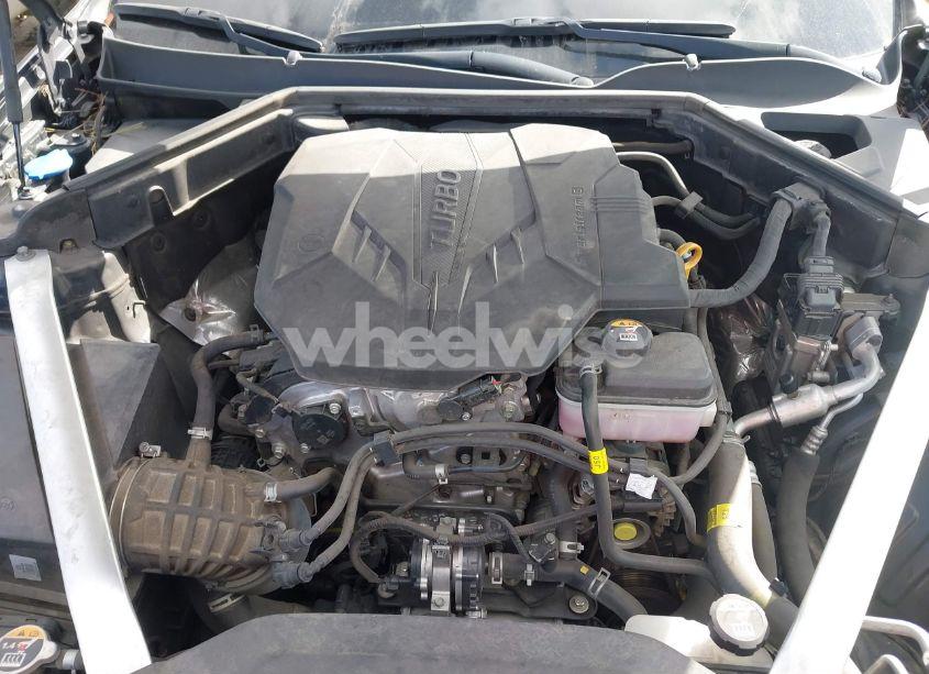 Photo 10 of 2022 Kia Stinger GT-LINE (VIN KNAE35LD0N6101226)