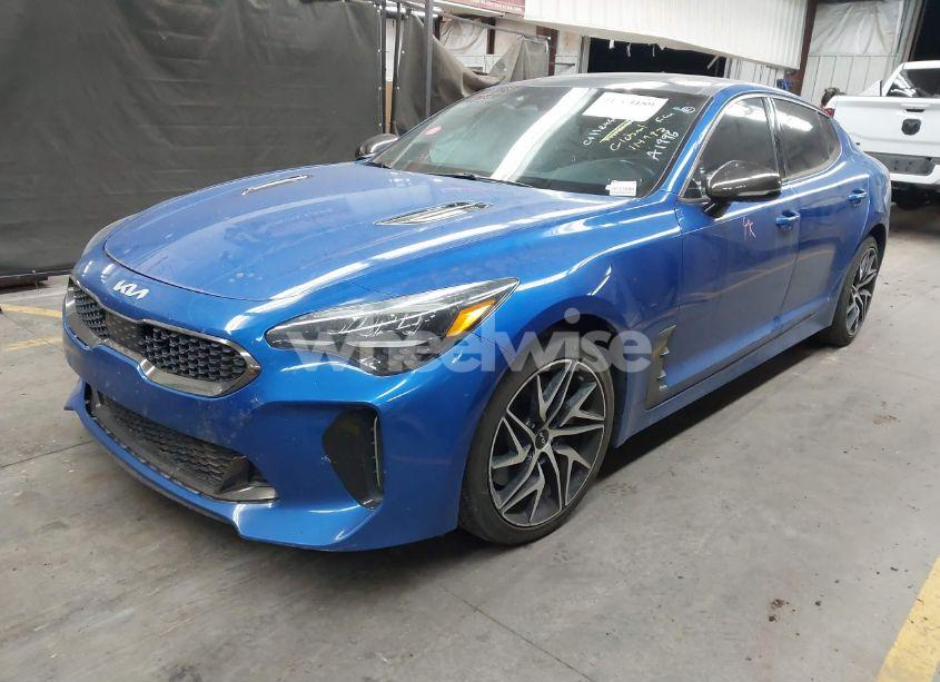 Photo 2 of 2022 Kia Stinger GT-LINE (VIN KNAE35LD1N6114793)