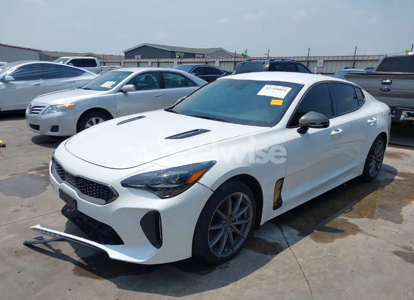 Photo 2 of 2023 Kia Stinger GT-LINE (VIN KNAE35LD8P6132386)