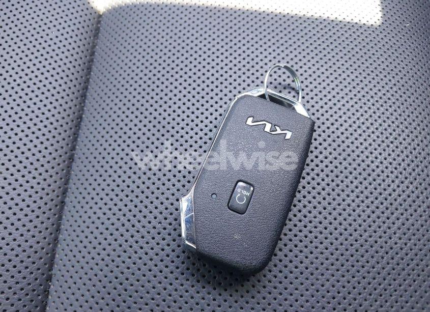 Photo 11 of 2022 Kia Stinger GT-LINE (VIN KNAE35LD9N6116078)