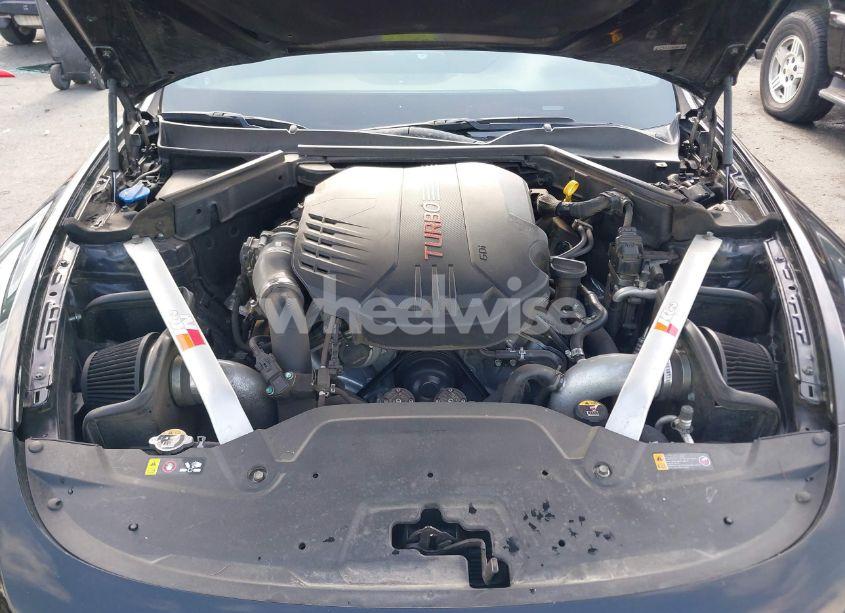 Photo 10 of 2018 Kia Stinger GT1 (VIN KNAE45LC1J6034442)