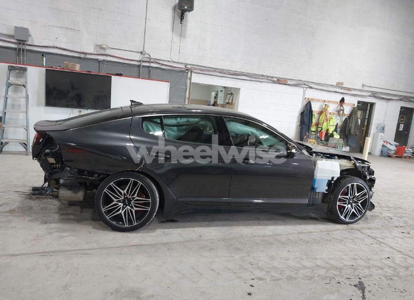 Photo 13 of 2022 Kia Stinger GT1 (VIN KNAE45LC1N6122316)