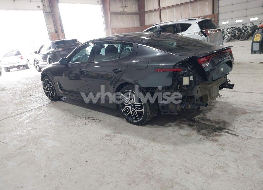 Photo 3 of 2022 Kia Stinger GT1 (VIN KNAE45LC1N6122316)