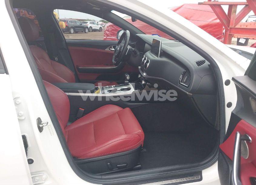 Photo 5 of 2018 Kia Stinger GT1 (VIN KNAE45LC5J6035268)