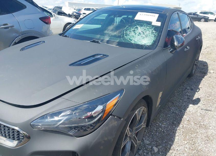 Photo 6 of 2020 Kia Stinger GT1 (VIN KNAE45LC5L6072744)