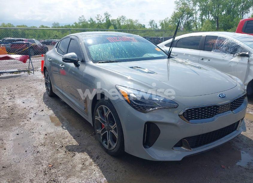 2019 Kia Stinger GT2 (VIN KNAE55LC1K6069433) main photo