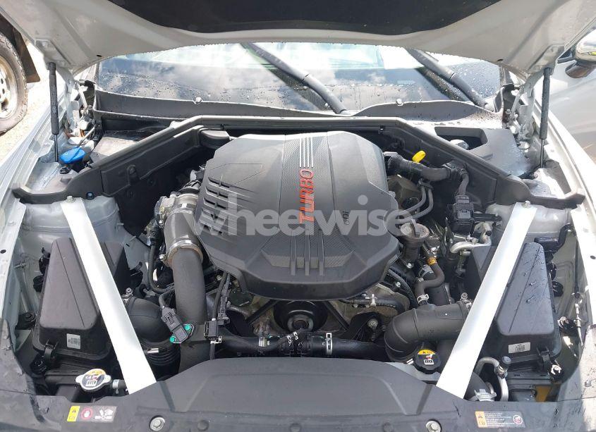 Photo 10 of 2019 Kia Stinger GT2 (VIN KNAE55LC1K6069433)