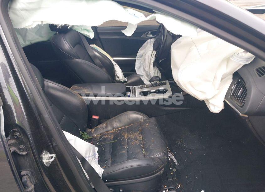 Photo 5 of 2019 Kia Stinger GT2 (VIN KNAE55LC2K6056528)