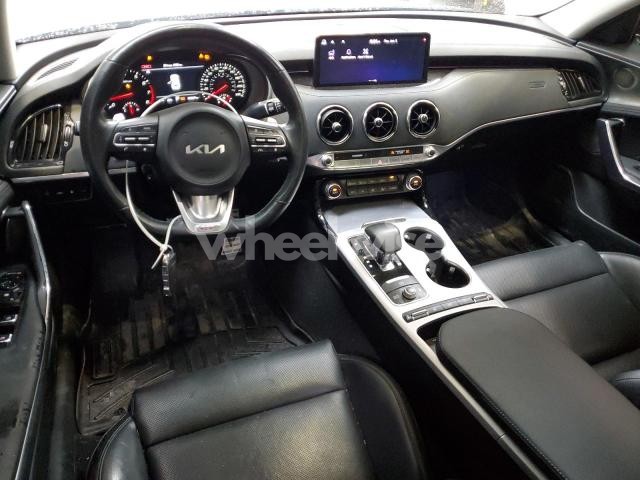 Photo 9 of 2022 KIA STINGER GT2 (VIN KNAE55LC2N6106798)